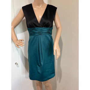 Women's max and cleo Teal & Black V-Neck Sleeveless cocktail Dress Size 4
